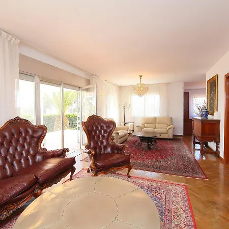 Holiday El Paraiso Ferienhaus